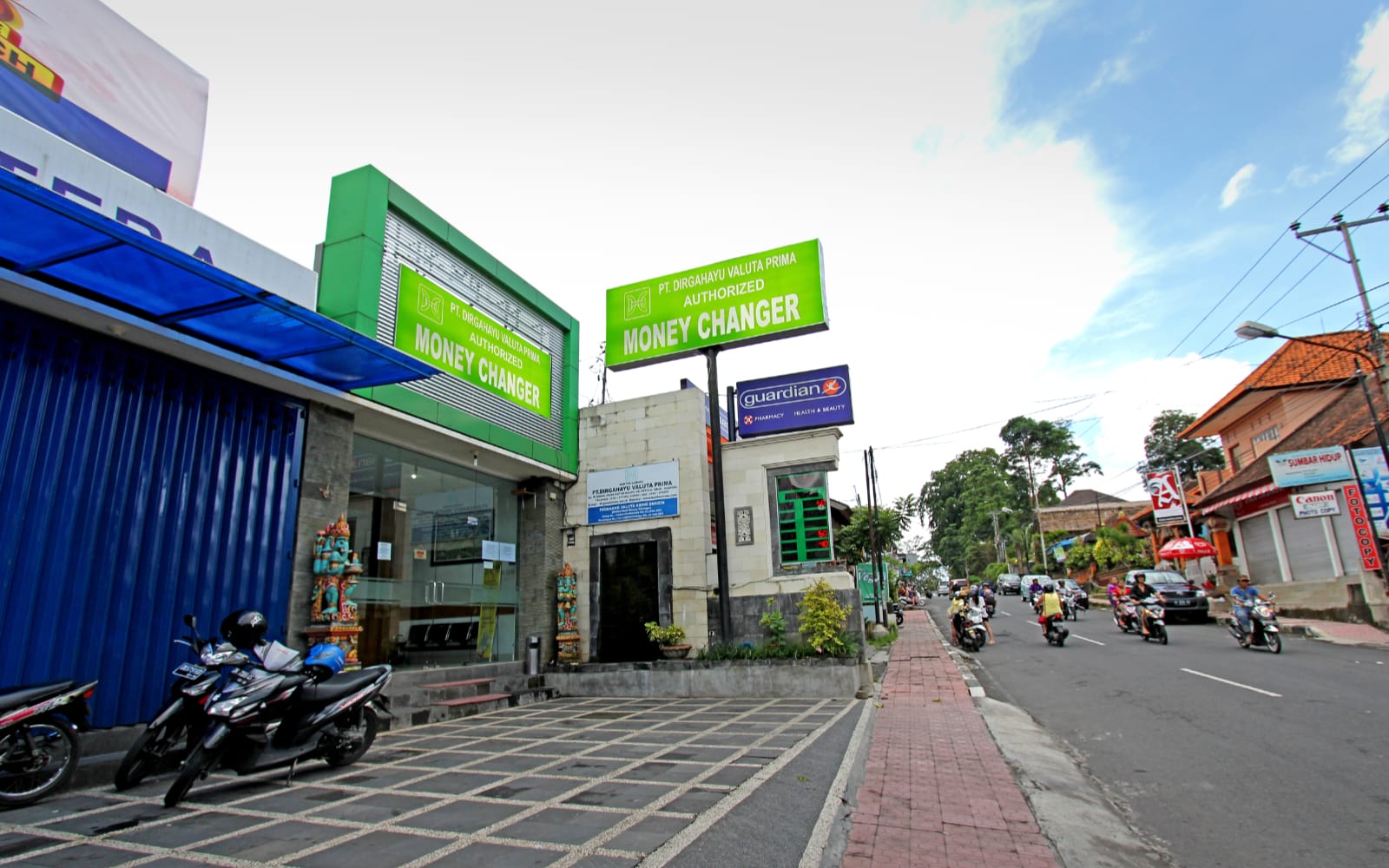 outlet-ubd